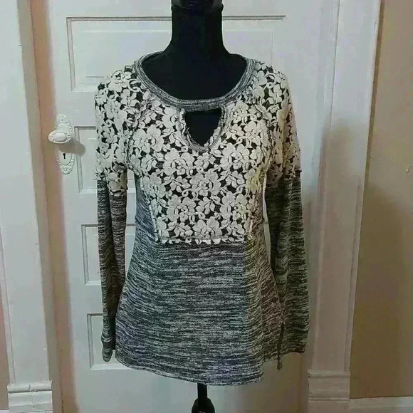 Maurices sweater #0051D - Picture 1 of 6